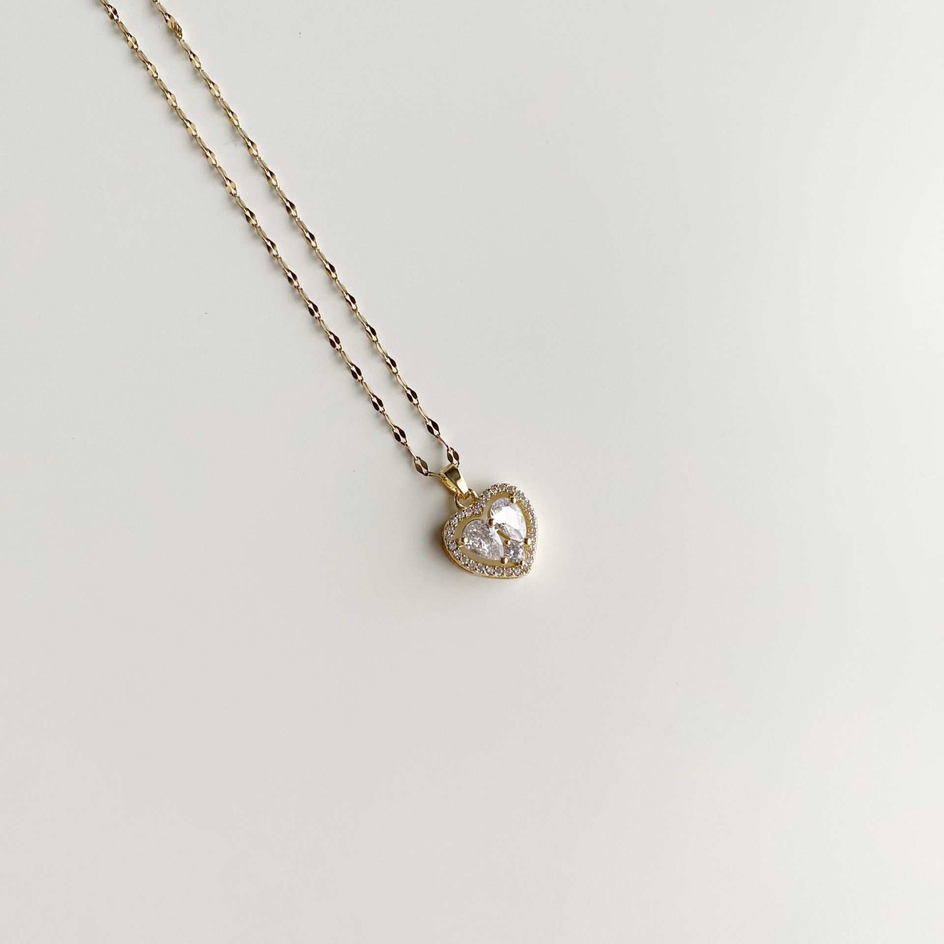 Broken Heart | Çelik