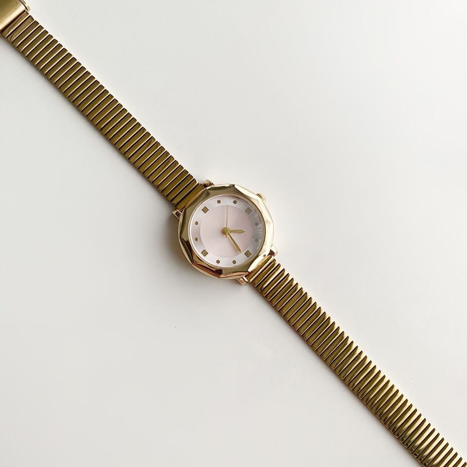 Margaret Gold | Çelik