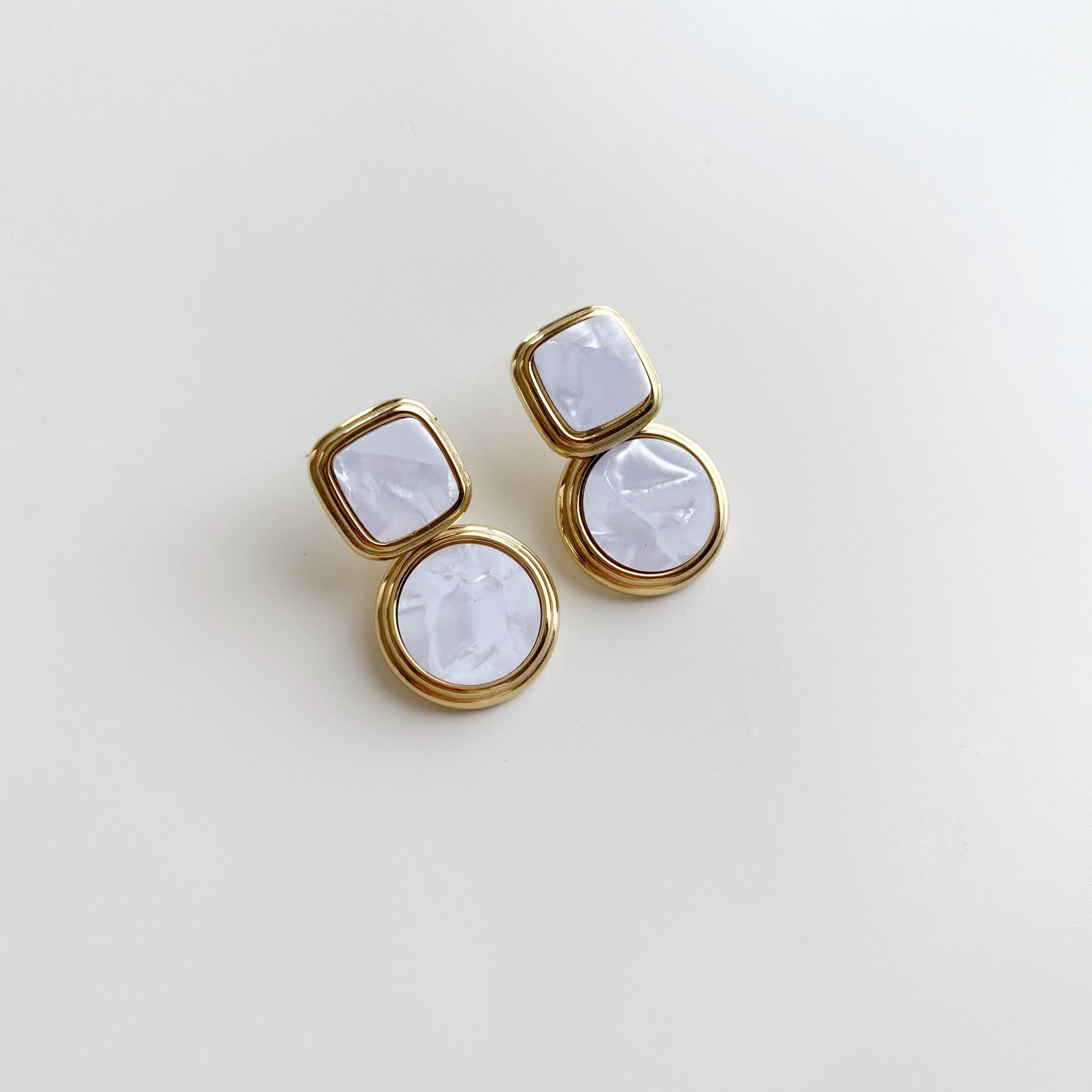 Eudora White | Çelik