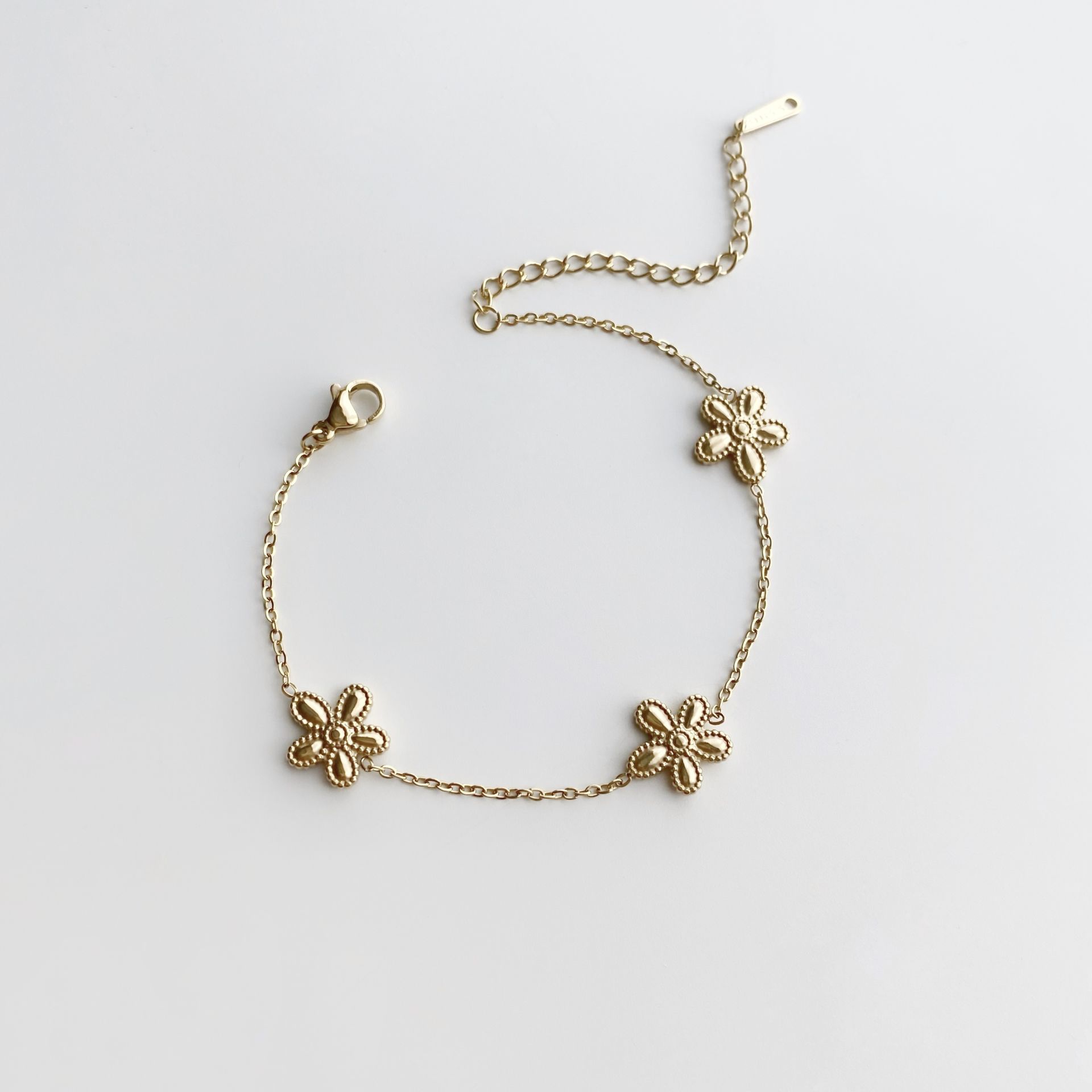 Daisy Gold | Çelik