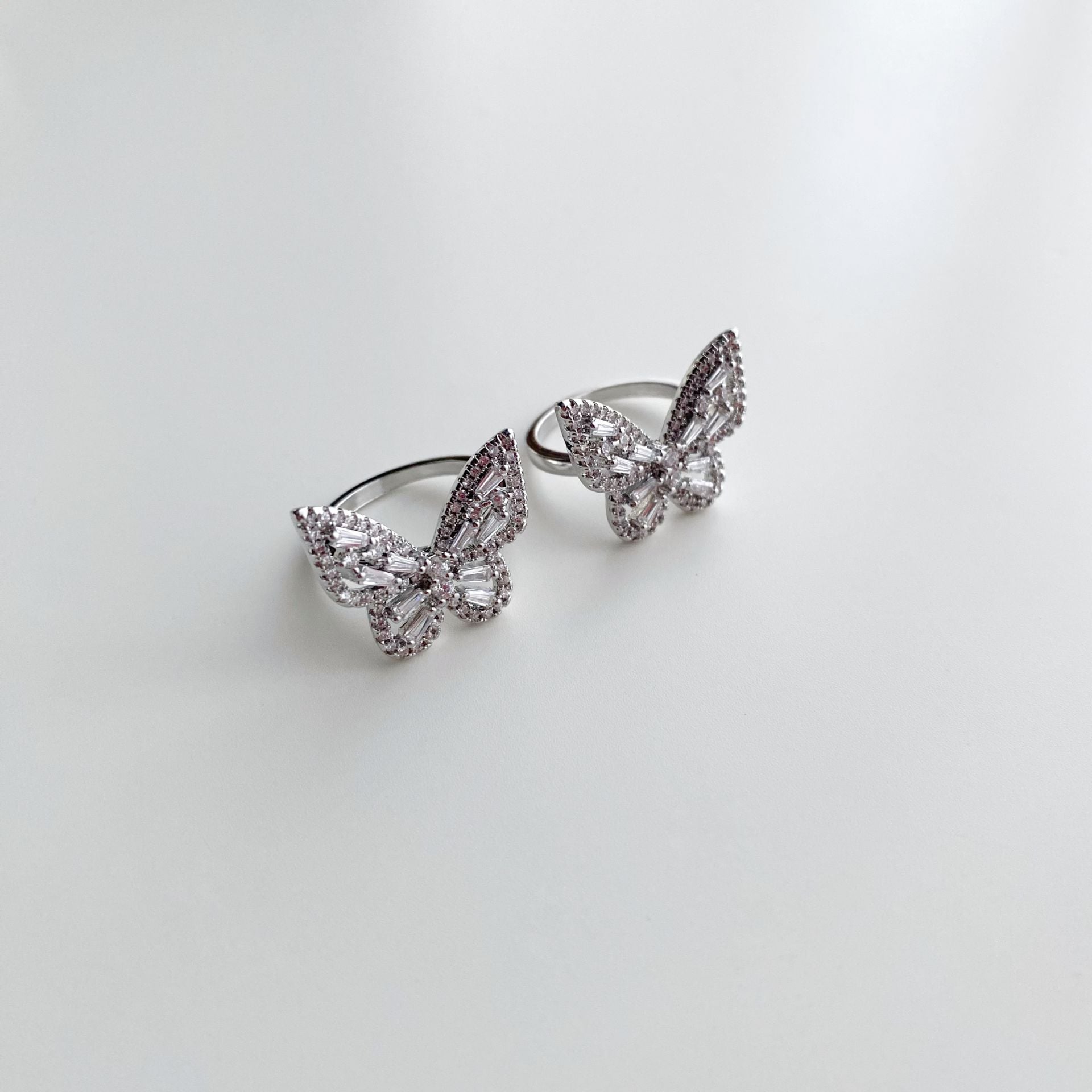 Ophelia Silver | VİP