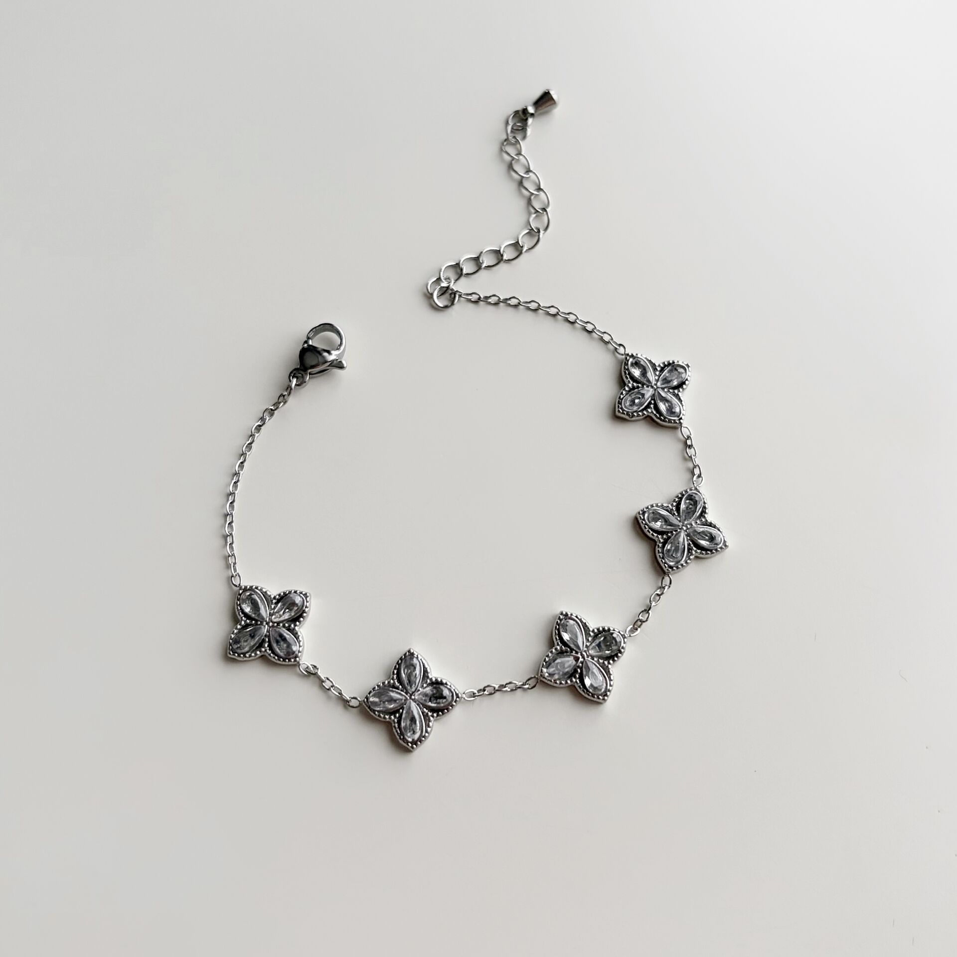 Virellia Silver | Çelik