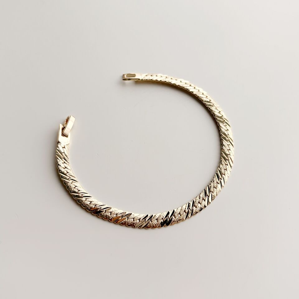 Laurel Gold | VİP