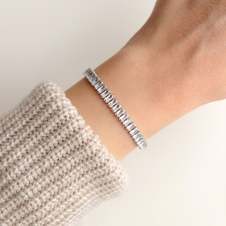 Cindy Silver | Çelik