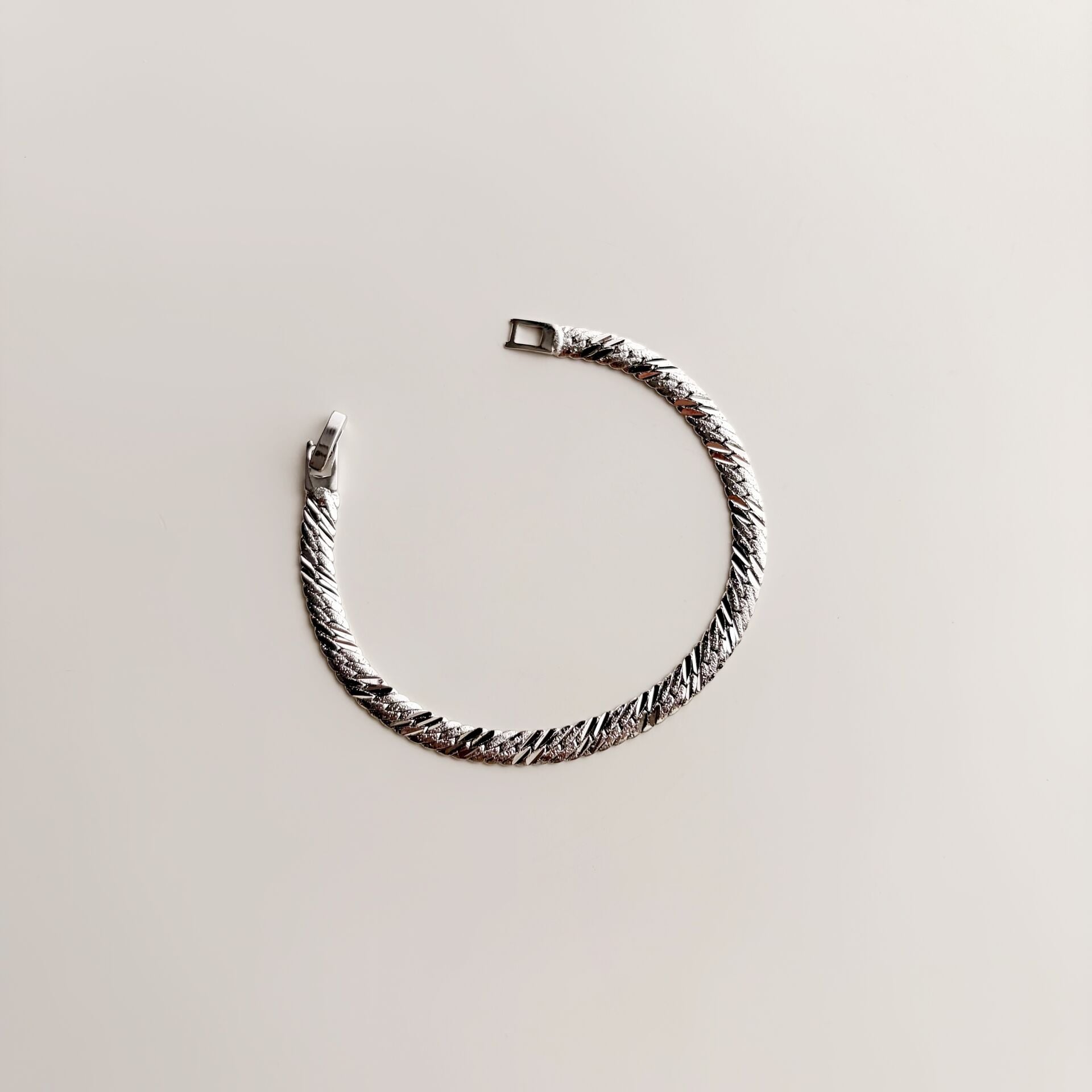 Laurel Silver | VİP