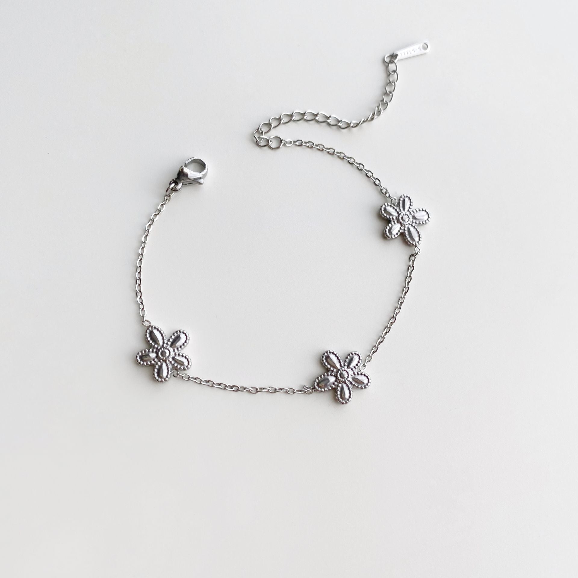 Daisy Silver | Çelik