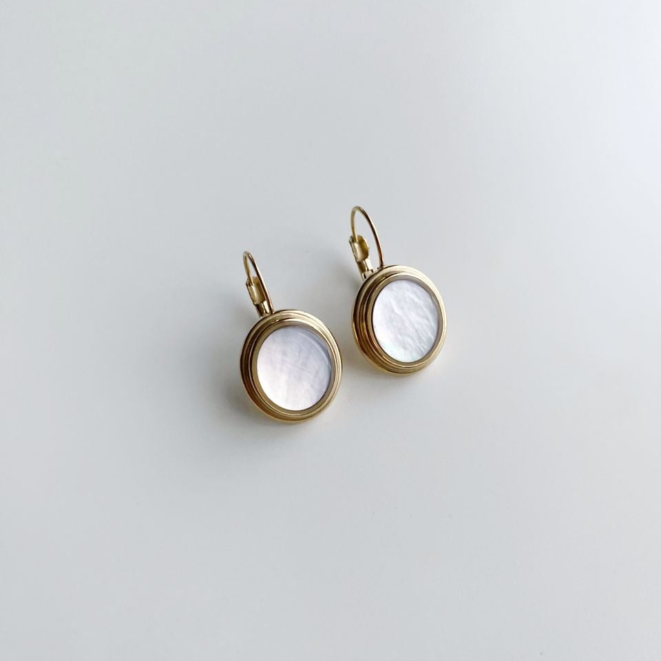 Lia Gold | Çelik