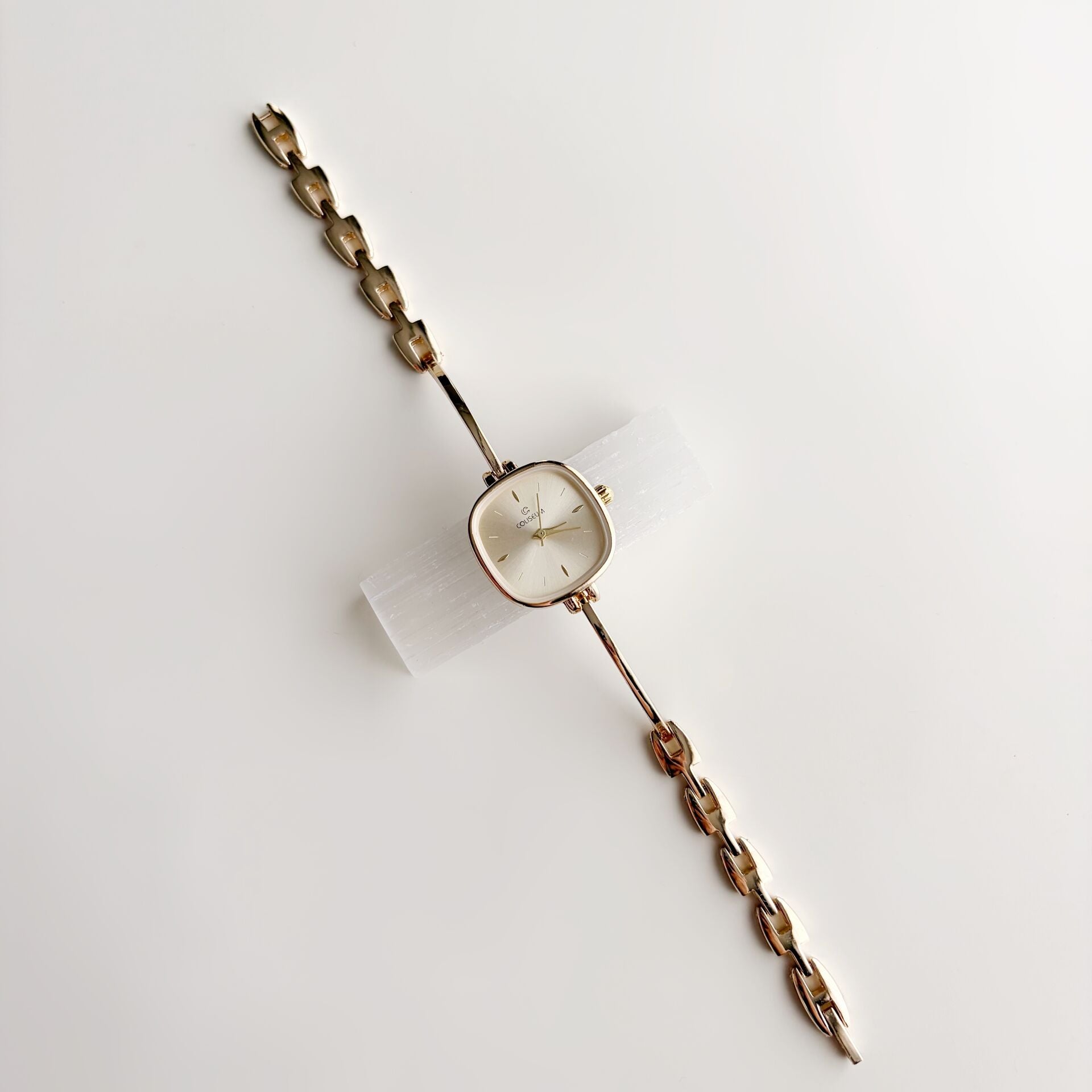 Colette Gold | Çelik