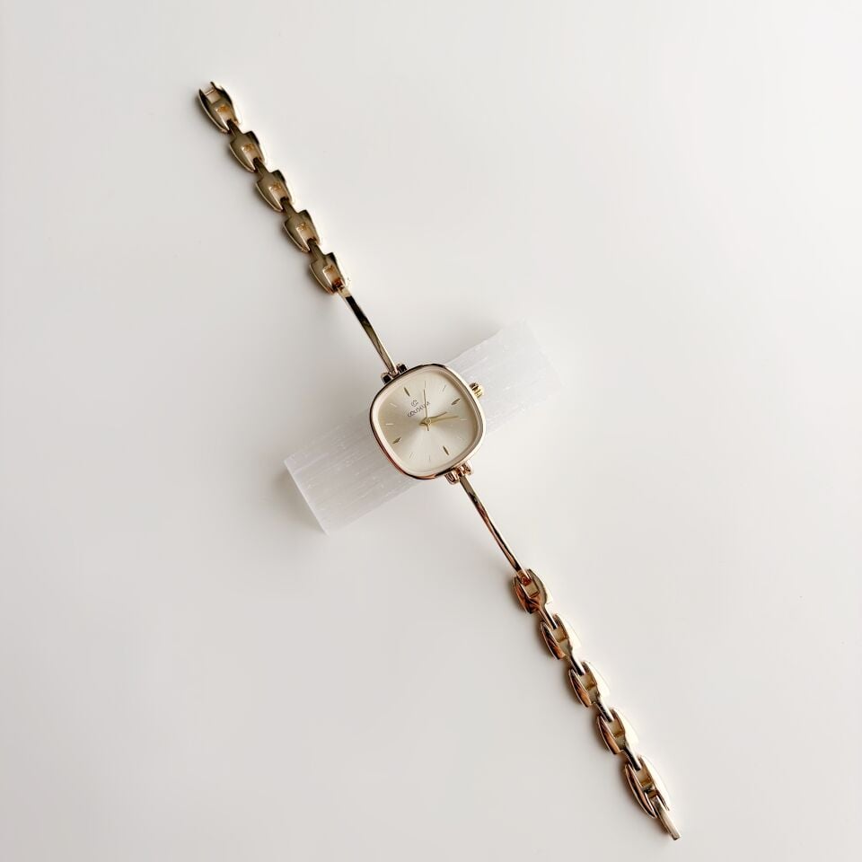 Colette Gold | Çelik