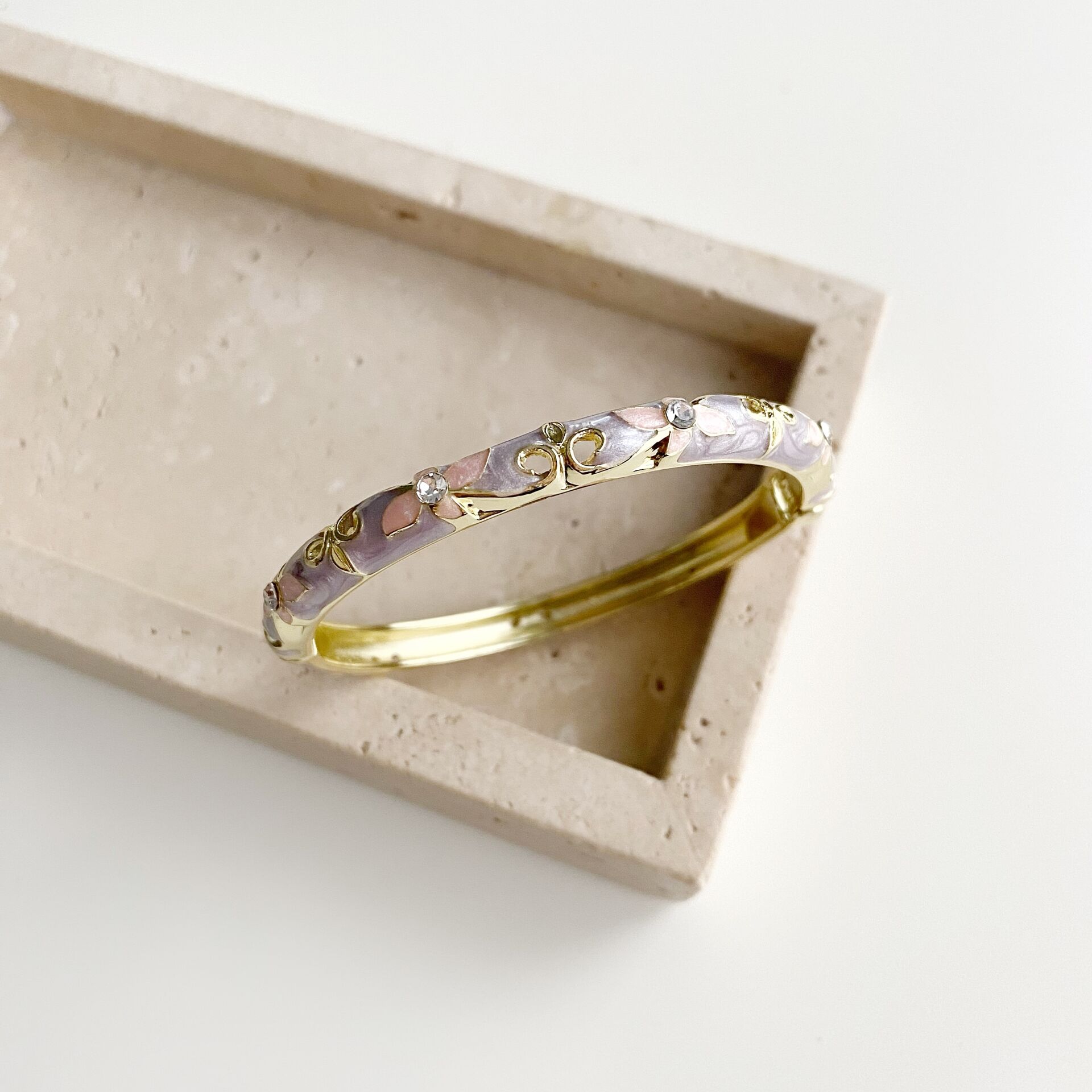 Liora Belle | VİP