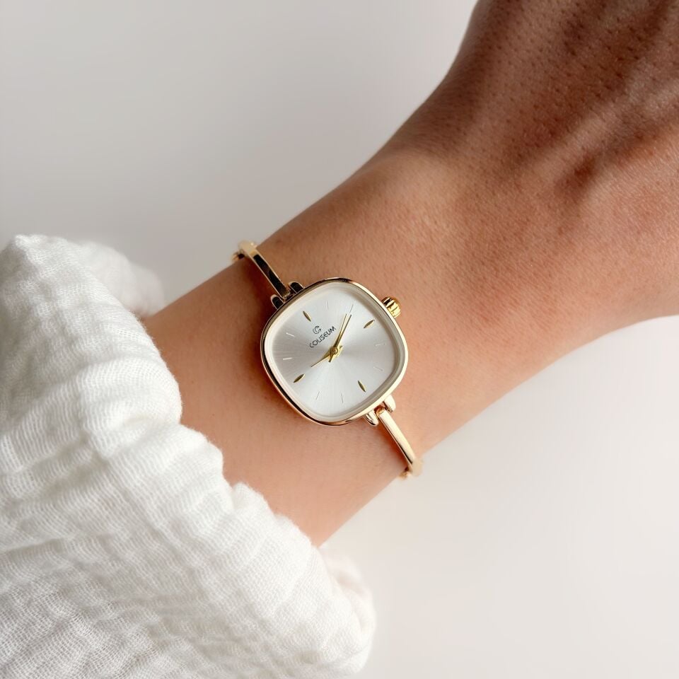 Colette White | Çelik