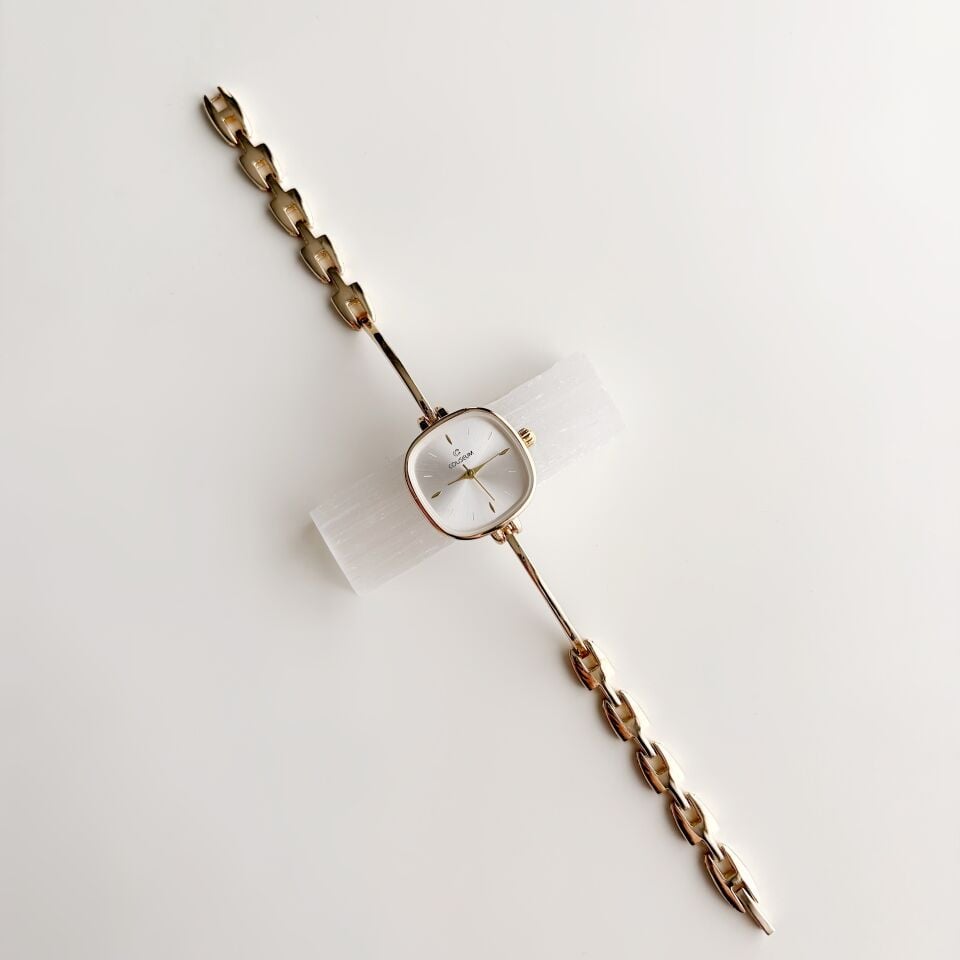 Colette White | Çelik