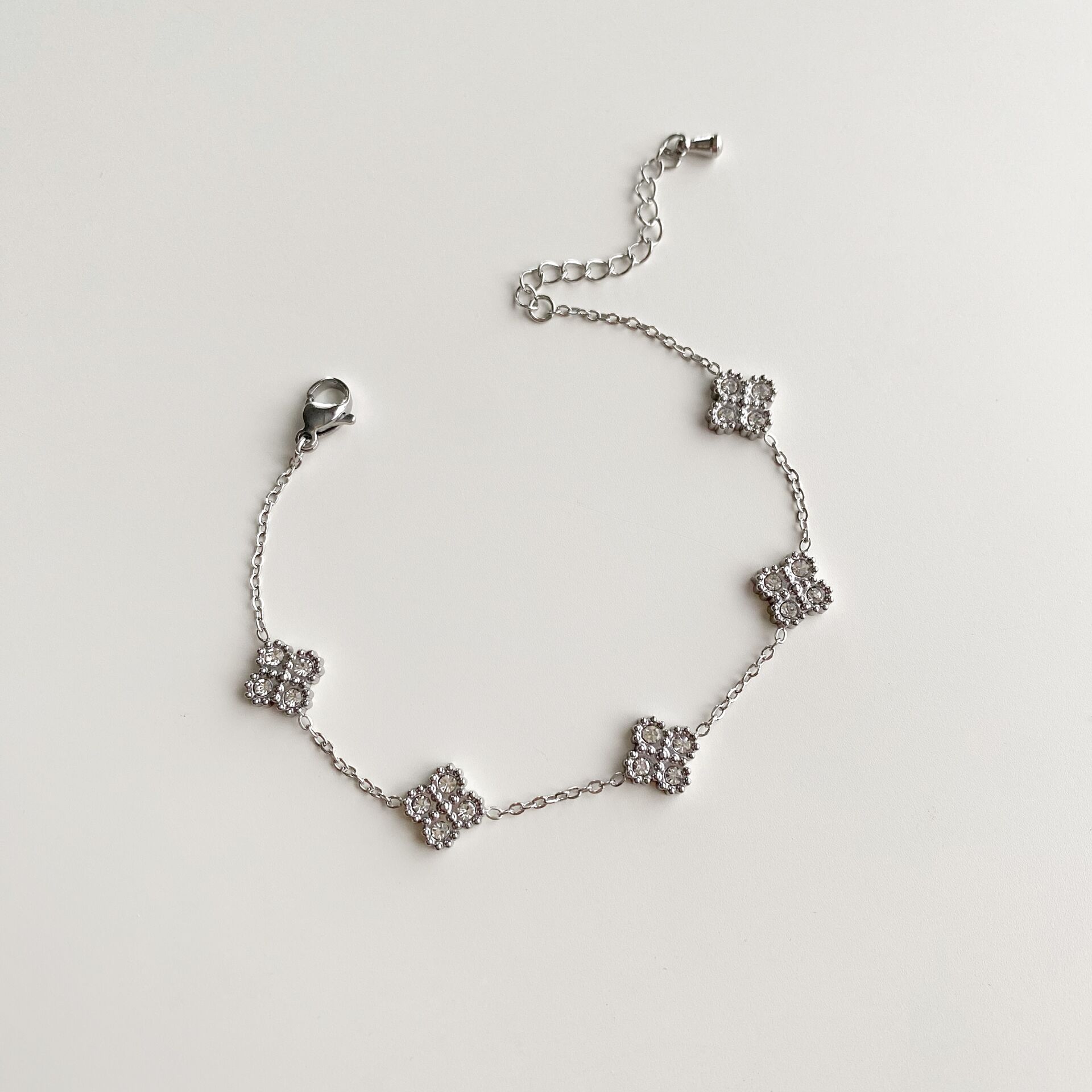 Caelora Silver | Çelik