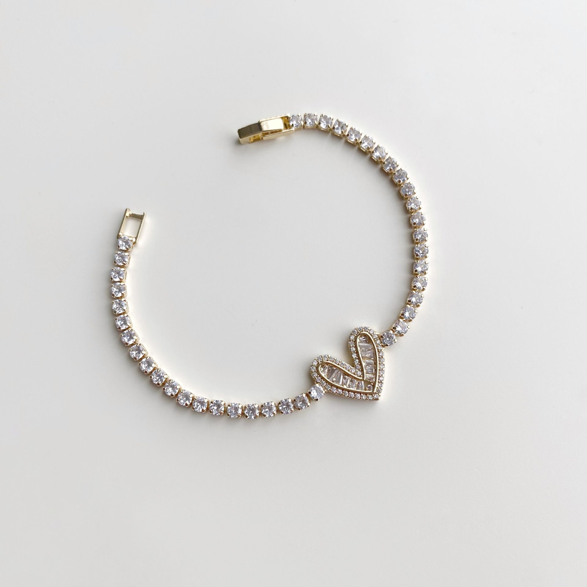 Liev Zirkon Gold | VİP