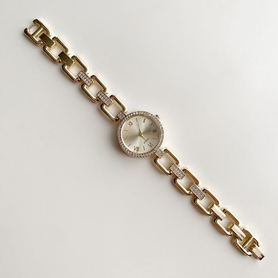 Solenne White | Çelik