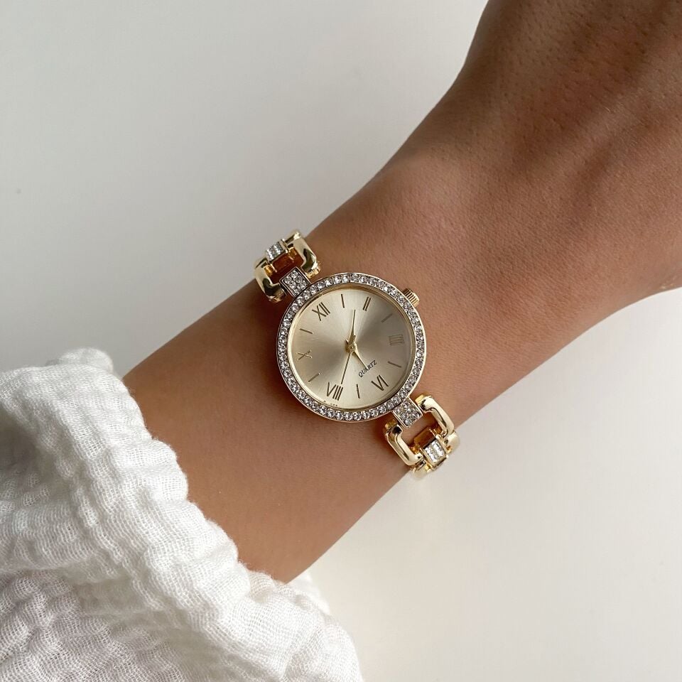 Solenne White | Çelik