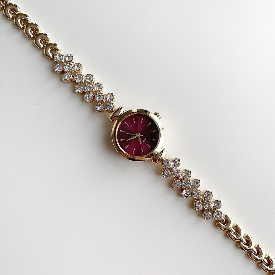 Hera’s Burgundy | Çelik