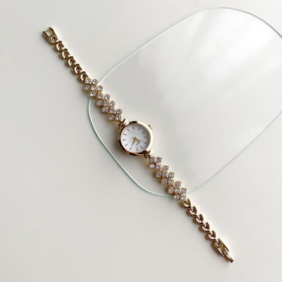 Hera’s White | Çelik