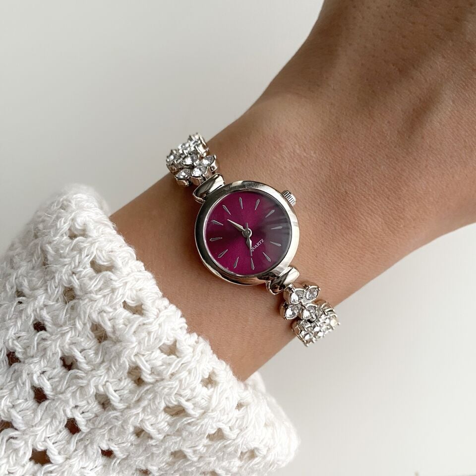 Hera’s Red | Çelik