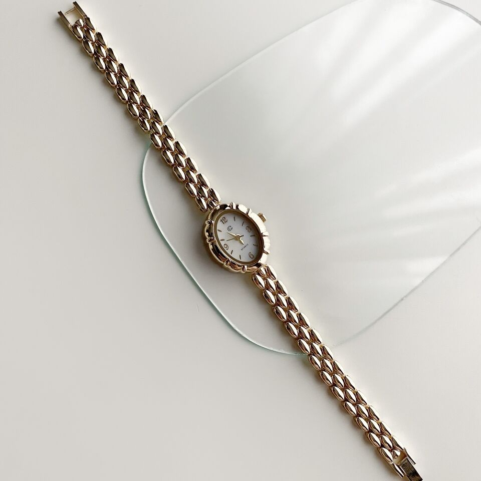 Voliana White | Çelik