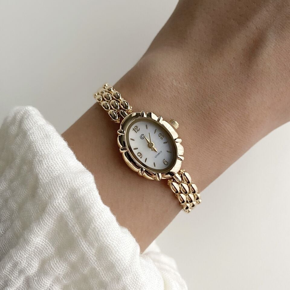 Voliana White | Çelik