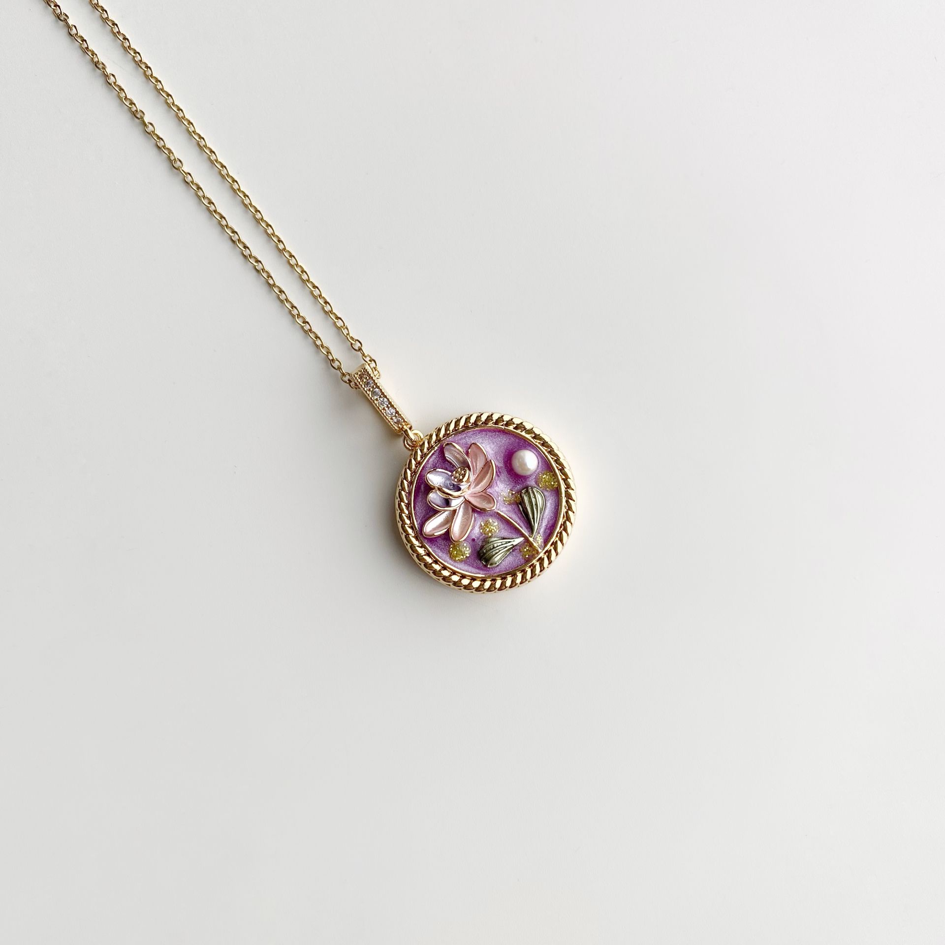 Petunia | Çelik