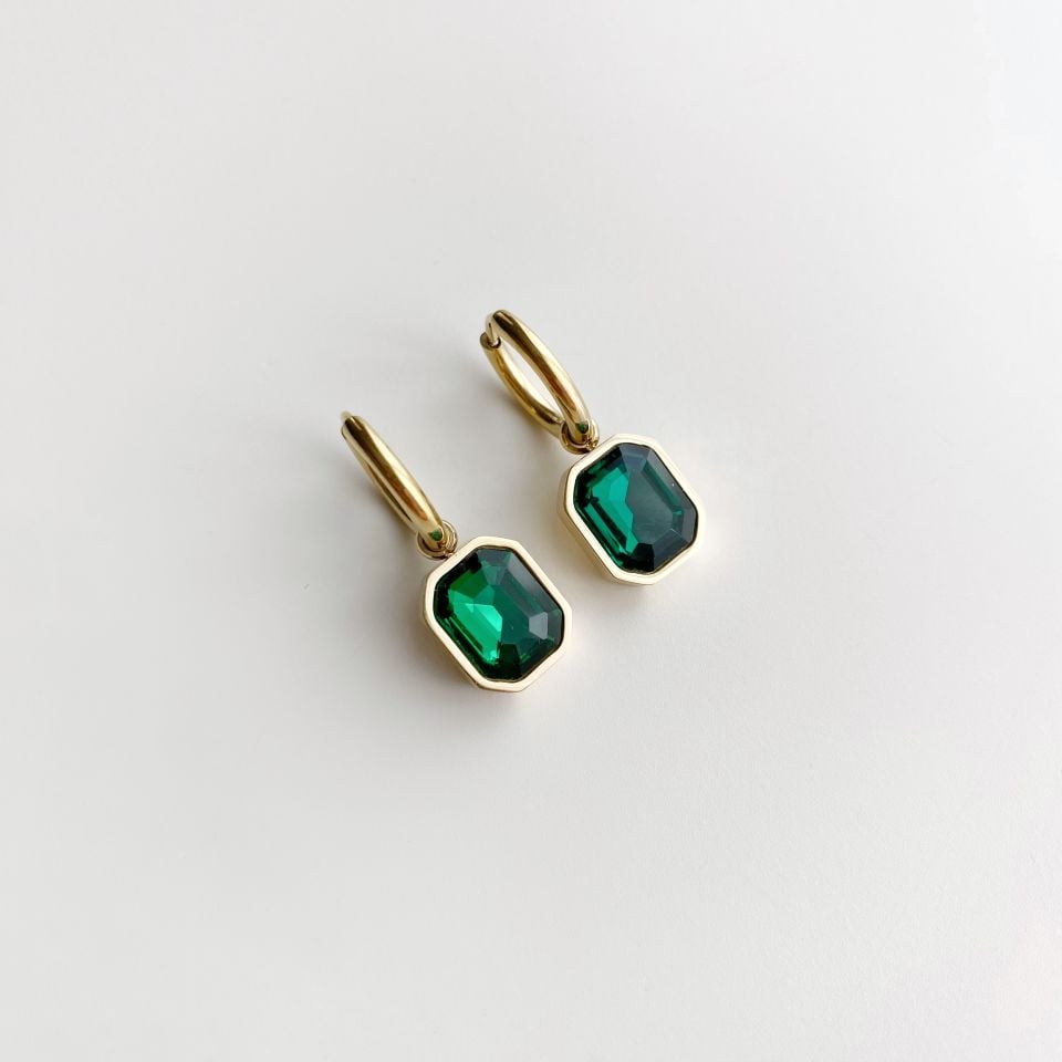 Adelaine Gold | Çelik