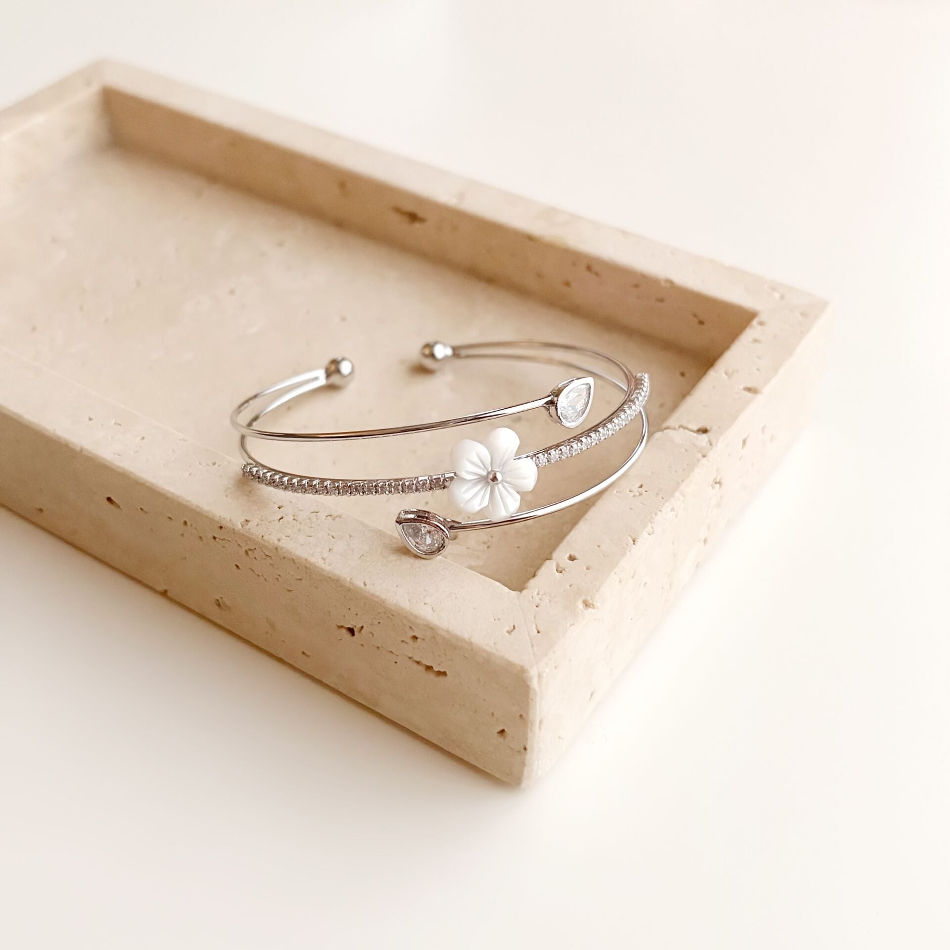 Melinea Silver | VİP