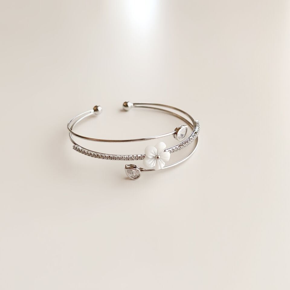 Melinea Silver | VİP
